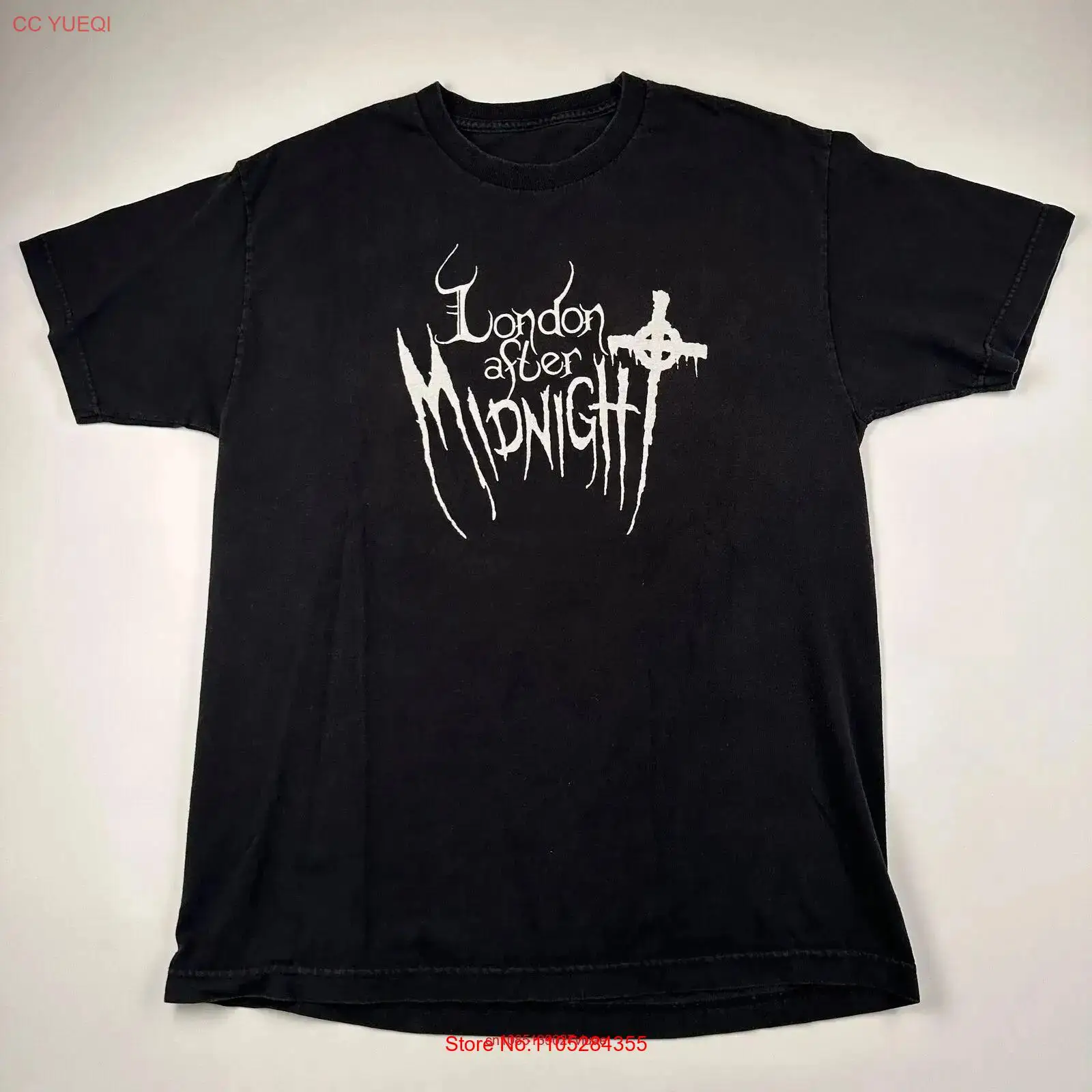 Mens Fashion In The 2000S - Camiseta Vintage Anos 2000 London After